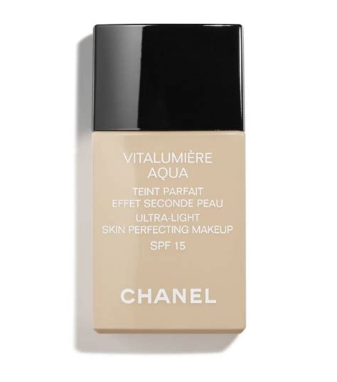 chanel vitalumiere aqua fndtn spf 15|Chanel vitalumière aqua sunscreen.